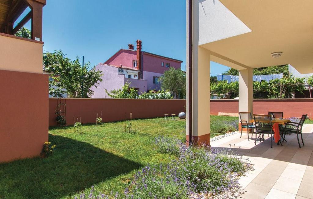 Garden With Terrace And Grill Apartment Pula